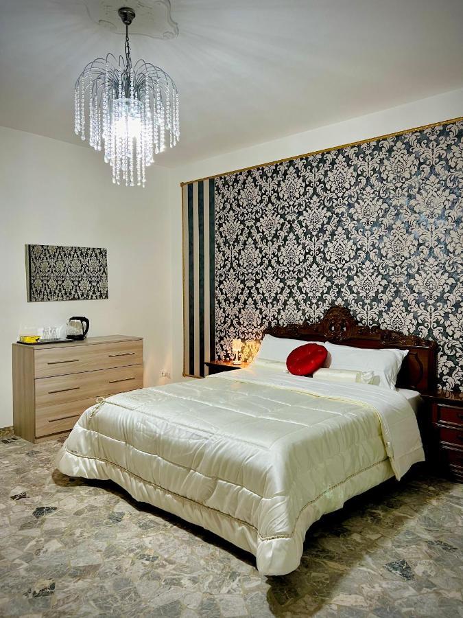 Venice Vip Guest House Mestre Buitenkant foto