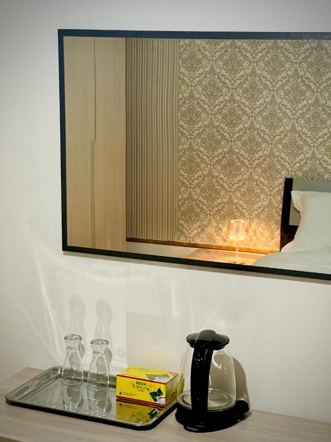 Venice Vip Guest House Mestre Buitenkant foto