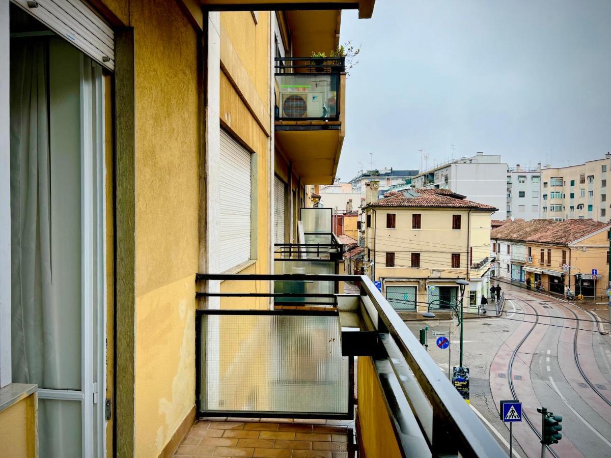 Venice Vip Guest House Mestre Buitenkant foto